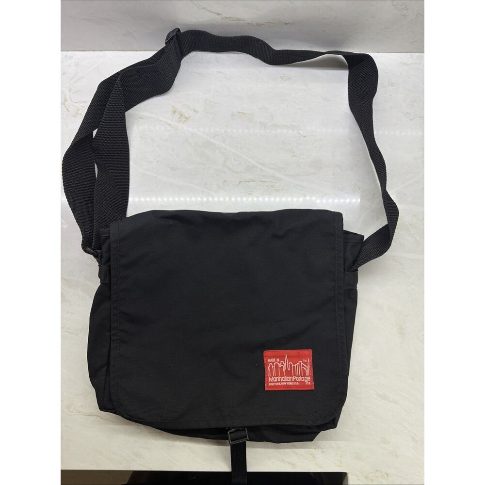 Vintage Manhattan Portage Shoulder Bag Crossbody Black Embroidery